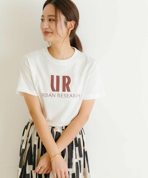 URBAN RESEARCH(アーバンリサーチ)の「UR ロゴTシャツ(Tシャツ/カットソー・メンズ・ブラック/バーガンディー/ホワイト/ホワイト系その他・X-LARGE/MEDIUM/LARGE/SMALL)」の9枚目の写真