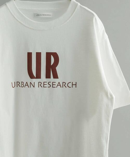 URBAN RESEARCH(アーバンリサーチ)の「UR ロゴTシャツ(Tシャツ/カットソー・メンズ・ブラック/バーガンディー/ホワイト/ホワイト系その他・X-LARGE/MEDIUM/LARGE/SMALL)」の16枚目の写真