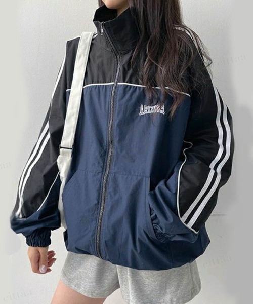 Dalfwin（ダールフィン）の「韓国ファッションARIZONA配色アノラックトラックジャケット（ブルゾン・レディース・ネイビー/カーキ・FREE）」の2枚目の写真