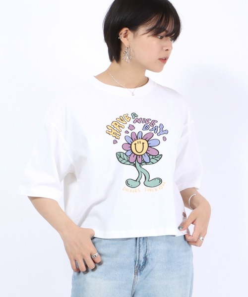 Dickies（ディッキーズ）の「Dickies（ディッキーズ）イラストグラフィックプリント ワイドシルエット クロップドTシャツ レディース/半袖（Tシャツ/カットソー・レディース・ホワイト/ホワイト系その他/ホワイト系その他2/ブラック系その他2/ブラック系その他/スミクロ・M/L）」の22枚目の写真