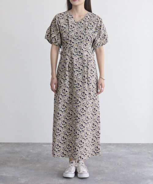 fredy emue（フレディエミュ）の「花柄／無地ウエストシェイプワンピース（ワンピース・レディース・ブルー系その他/ブラック・36/38）」の13枚目の写真