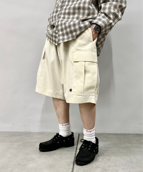 WHO'S WHO gallery(フーズフーギャラリー)の「COOPERパラシュートワイドショーツ(カーゴパンツ・メンズ・ホワイト/インディゴブルー/ネイビー/ベージュ/カーキ/ブラック・FREE)」の22枚目の写真