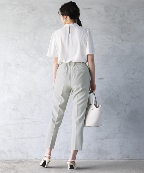 WHITE JOOLA(ホワイトジョーラ)の「【 洗濯機OK & 2wayストレッチ 】 抗菌マシンウォッシャブル・テーパードパンツ(その他パンツ・レディース・ライトグレー/ブラック・13号/11号/7号/9号)」の20枚目の写真