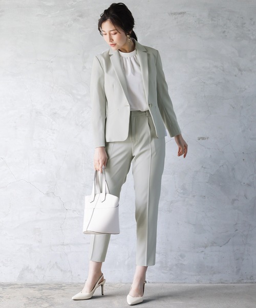 WHITE JOOLA(ホワイトジョーラ)の「【 洗濯機OK & 2wayストレッチ 】 抗菌マシンウォッシャブル・テーパードパンツ(その他パンツ・レディース・ライトグレー/ブラック・13号/11号/7号/9号)」の8枚目の写真
