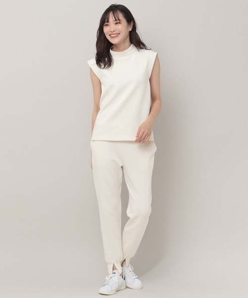 Elura（エルーラ）の「【ACTIVE】アクティブモックネックノースリ（Tシャツ/カットソー・レディース・オフホワイト/ブラック・LARGE/MEDIUM）」の15枚目の写真