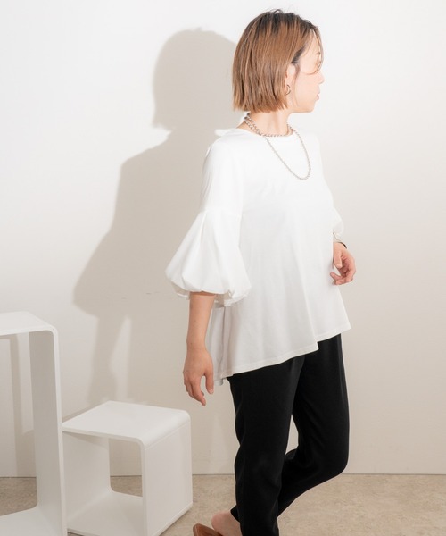 LHELBIE(レルビエ)の「バルーンスリーブカットトップス(Tシャツ/カットソー・レディース・オフホワイト/ネイビー/ブラック・M)」の12枚目の写真