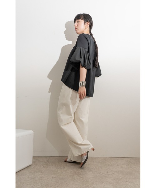 LHELBIE(レルビエ)の「バルーンスリーブカットトップス(Tシャツ/カットソー・レディース・オフホワイト/ネイビー/ブラック・M)」の19枚目の写真