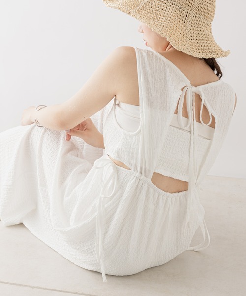 Chico（チコ）の「BACKサイド開きサロペット（サロペット/オーバーオール・レディース・ホワイト/ブラック/グリーン系その他・FREE）」の5枚目の写真