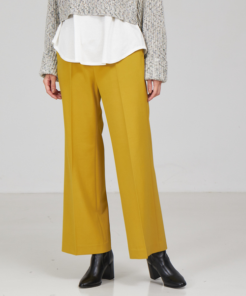 qualite（カリテ）の「ストレッチセンタープレスフレアパンツ（スラックス・レディース・ピンクベージュ/チャコールグレー/マスタード・34/38/40/36）」の12枚目の写真