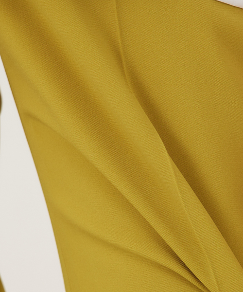 qualite（カリテ）の「ストレッチセンタープレスフレアパンツ（スラックス・レディース・ピンクベージュ/チャコールグレー/マスタード・34/38/40/36）」の19枚目の写真