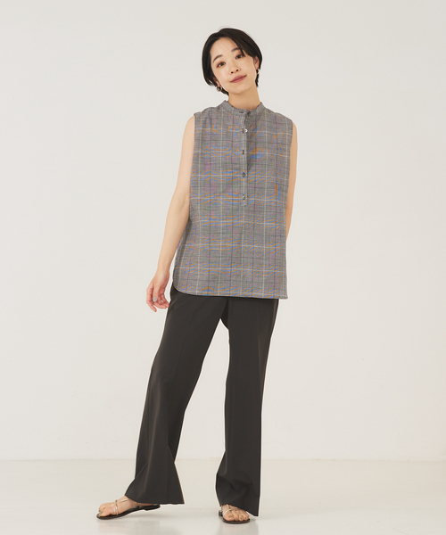 qualite（カリテ）の「ストレッチセンタープレスフレアパンツ（スラックス・レディース・ピンクベージュ/チャコールグレー/マスタード・34/38/40/36）」の22枚目の写真