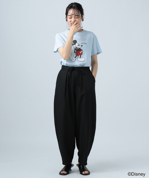 BAYFLOW(ベイフロー)の「ミッキー半袖Tシャツ(Tシャツ/カットソー・レディース・チャコール/サックスブルー/オフホワイト・FREE)」の21枚目の写真