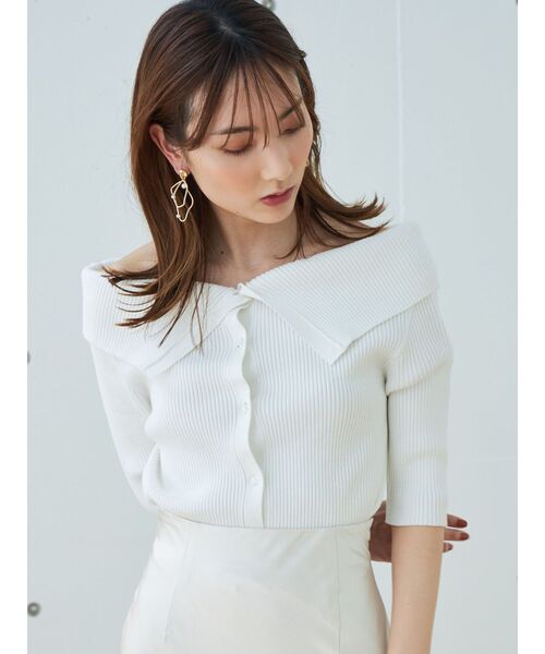 MERCURYDUO（マーキュリーデュオ）の「オフショルケープカーディガン（カーディガン/ボレロ・レディース・ブラウン/オフホワイト/グリーン・FREE）」の9枚目の写真