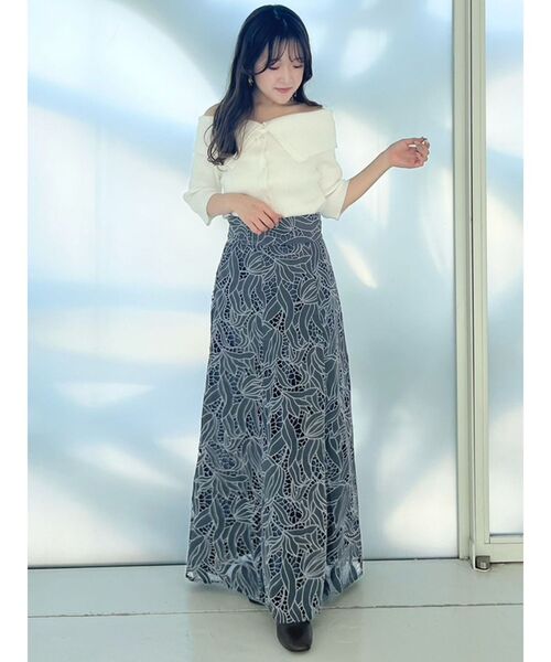 MERCURYDUO（マーキュリーデュオ）の「オフショルケープカーディガン（カーディガン/ボレロ・レディース・ブラウン/オフホワイト/グリーン・FREE）」の14枚目の写真