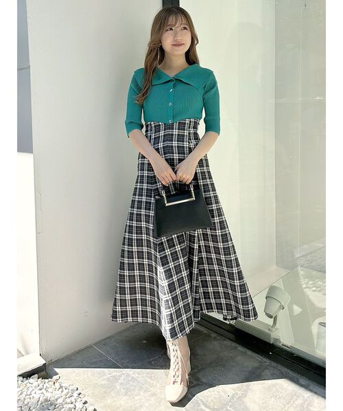 MERCURYDUO（マーキュリーデュオ）の「オフショルケープカーディガン（カーディガン/ボレロ・レディース・ブラウン/オフホワイト/グリーン・FREE）」の17枚目の写真