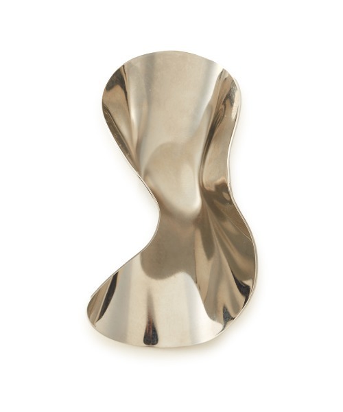 FRAY I.D（フレイアイディー）の「アンジュレートプレートピアス（ピアス（両耳用）・レディース・シルバー/ゴールド・FREE）」の8枚目の写真