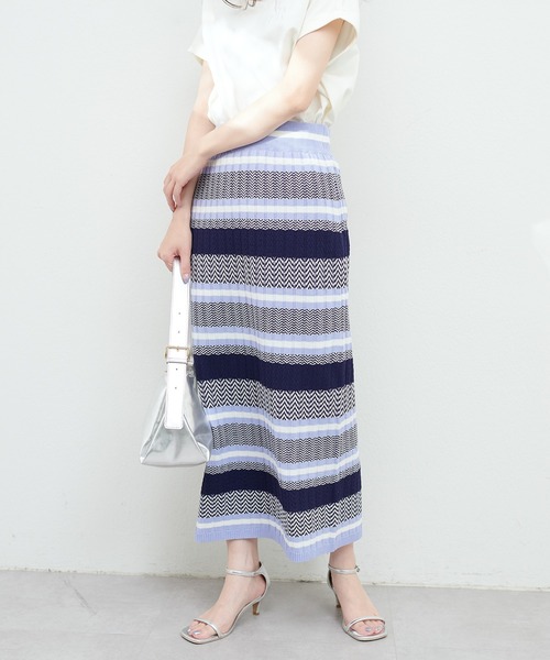 natural couture(ナチュラルクチュール)の「マルチボーダーリブニットスカート(スカート・レディース・ブラック系その他/ブラウン系その他/ブルー系その他・FREE)」の8枚目の写真