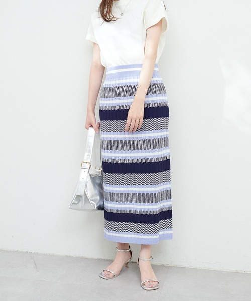 natural couture(ナチュラルクチュール)の「マルチボーダーリブニットスカート(スカート・レディース・ブラック系その他/ブラウン系その他/ブルー系その他・FREE)」の5枚目の写真