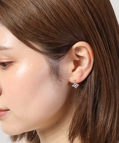 MOSSEL NEW YORK(モシェルニューヨーク)の「FLORA /LOCKY /HYDRA /ROSS /WILD ラインストーンデザインピアス(ピアス(両耳用)・レディース・シルバー系/シルバー系1/ピンク/シルバー/シルバー系2・FREE)」の20枚目の写真