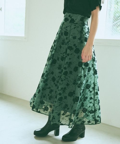 mysty woman（ミスティウーマン）の「フロッキープリントフレアスカート　972147（スカート・レディース・ブラック/ライトベージュ/グリーン・FREE）」の12枚目の写真