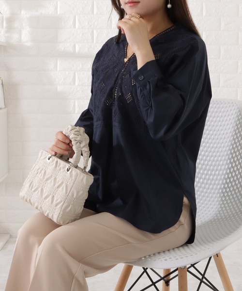 Lace Ladies（レースレディース）の「エンプロイダリーレースチュニックブラウス（シャツ/ブラウス・レディース・ネイビー/ベージュ/ホワイト/ブラック・FREE/S）」の4枚目の写真