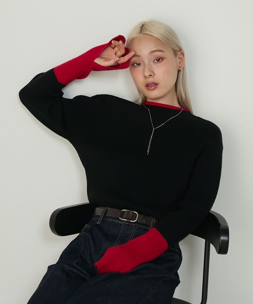 forksy.(フォルクシー)の「【forksy.】【吸湿発熱】袖口配色スリットハイネックリブニット(ニット/セーター・レディース・グレー/アイボリー/ブラック/ブルー/オレンジ/チャコール/ホワイト×ブラック/アイボリー系/ライトグレー系/ブラック系・FREE)」の4枚目の写真