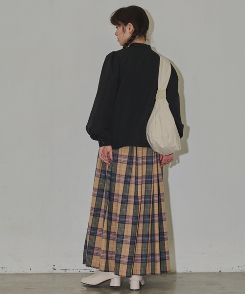 MERLOT(メルロー)の「ボリュームパフスリブラウス(シャツ/ブラウス・レディース・チェック/ブラック/ホワイト・FREE)」の18枚目の写真