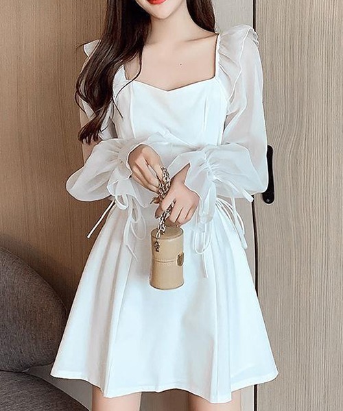 gossip!ロサンゼルス(ゴシップロサンゼルス)の「YUGA スクエアネック ワンピース(ワンピース・レディース・ホワイト/ブラック・FREE)」の8枚目の写真