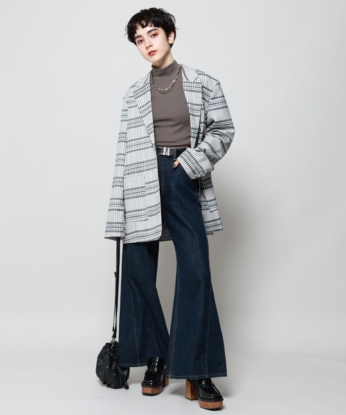 PAGEBOY（ページボーイ）の「ハイネックショートテレコ（Tシャツ/カットソー・レディース・ブラック/オフホワイト/ホワイト系その他/チャコールグレー・FREE）」の14枚目の写真