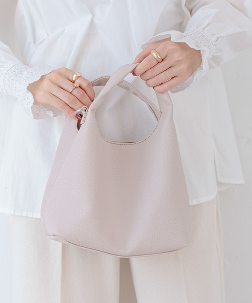 studio CLIP（スタディオクリップ）の「ワンマイルトート&ショルダーバッグ（ショルダーバッグ・レディース・キャメル/ライトグレー/ブラック/ダークブラウン・FREE）」の9枚目の写真