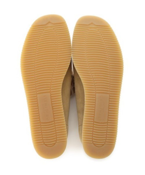 未使用Llily Brown カスタム 23.5 クラークス ワラクラフト ビー LILY BROWNカスタム】CLARKS ワラクラフトビー（モカシン/デッキ