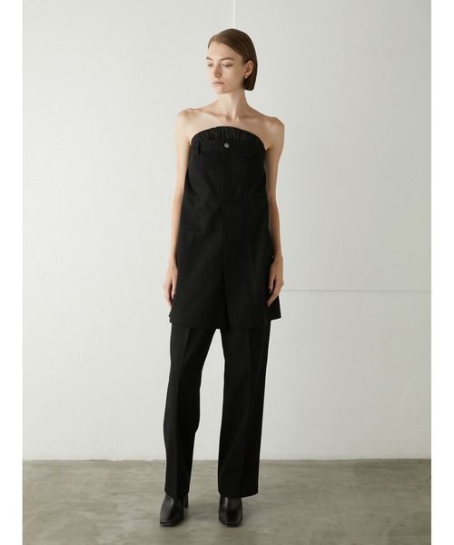 LA PEAU DE GEM（ラポドゥジェム）の「【LA PEAU DE GEM】タックチノデニムパンツ（デニムパンツ・レディース・ブラック/キャメル・1/2）」の3枚目の写真