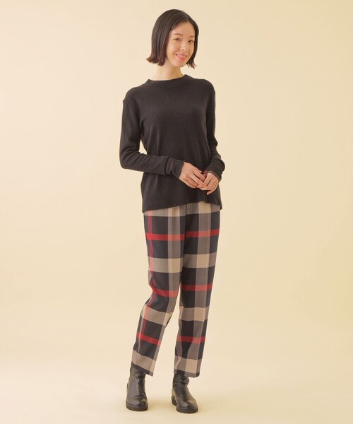 CB CRESTBRIDGE(シービークレストブリッジ)の「クレストブリッジチェックイージーテーパードパンツ(その他パンツ・レディース・ライトベージュ/ダークネイビー・S/M)」の4枚目の写真