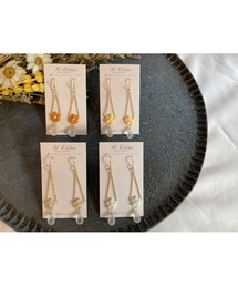 【38ribbon】小花とチェコビーズのロングピアス(MA)