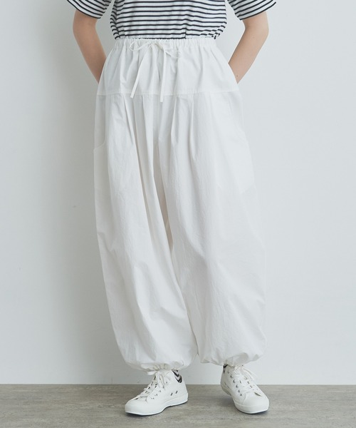 bulle de savon（ビュルデサボン）の「tuck tuck パンツ（その他パンツ・レディース・カーキ/ホワイト/ブルーグレー・FREE）」の4枚目の写真