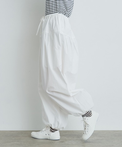 bulle de savon（ビュルデサボン）の「tuck tuck パンツ（その他パンツ・レディース・カーキ/ホワイト/ブルーグレー・FREE）」の6枚目の写真