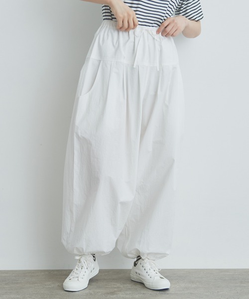 bulle de savon（ビュルデサボン）の「tuck tuck パンツ（その他パンツ・レディース・カーキ/ホワイト/ブルーグレー・FREE）」の10枚目の写真