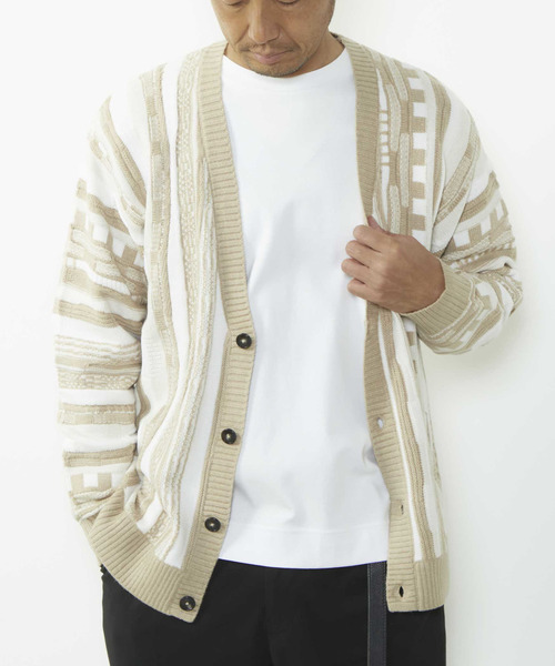 MEN'S MELROSE(メンズメルローズ)の「【MASTER FRAME/マスターフレーム】クージー柄ニットカーディガン(カーディガン/ボレロ・メンズ・ネイビー/ベージュ・3/4)」の14枚目の写真