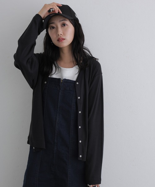 ElegChic(エレグシック)の「パール ボタンカーディガン(Tシャツ/カットソー・レディース・杢グレー/カーキ/ブラック/チャコールグレー/バーガンディー・M/4L/XL)」の8枚目の写真