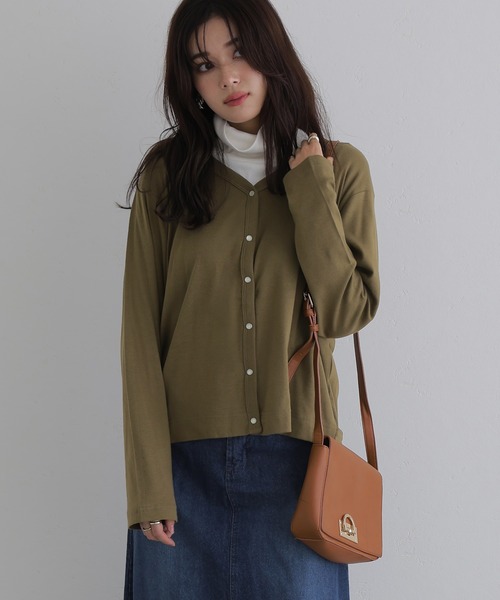 ElegChic(エレグシック)の「パール ボタンカーディガン(Tシャツ/カットソー・レディース・杢グレー/カーキ/ブラック/チャコールグレー/バーガンディー・M/4L/XL)」の18枚目の写真