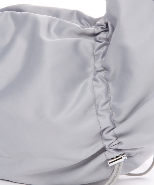 LAKOLE(ラコレ)の「FドロストハーフムーンショルダーBAG / 996083(ショルダーバッグ・レディース・ブラック/グレー/オフホワイト・FREE)」の14枚目の写真