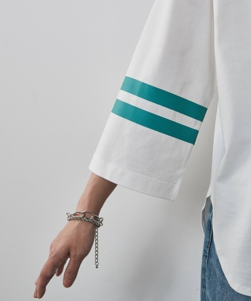 CHIC STYLE(シックスタイル)の「<大きいサイズ>綿100%7分袖フットボールTシャツ シックスタイル(Tシャツ/カットソー・レディース・チャコール/ベージュ/オフホワイト・LL/L/5L/4L/3L)」の22枚目の写真