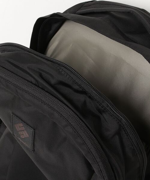 Columbia（コロンビア）の「Columbia/コロンビア バックパック PANACEA パナシーア 30L 撥水 PU8709（バックパック/リュック・メンズ・ブラック×ホワイト/ブラック×ブルー/ブラック・FREE）」の16枚目の写真