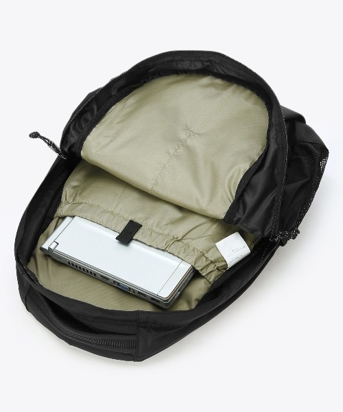 Columbia（コロンビア）の「Columbia/コロンビア バックパック PANACEA パナシーア 30L 撥水 PU8709（バックパック/リュック・メンズ・ブラック×ホワイト/ブラック×ブルー/ブラック・FREE）」の18枚目の写真