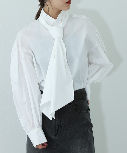 COLONY 2139（コロニートゥーワンスリーナイン）の「スタンドタイブラウス（シャツ/ブラウス・レディース・オフホワイト/ブラック・FREE）」の3枚目の写真