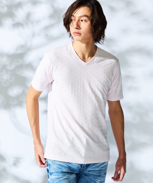 HIDEAWAYS NICOLE（ハイダウェイニコル）の「幾何学柄Ｖネック半袖プルオーバー（Tシャツ/カットソー・メンズ・オフホワイト/ブラック/シルバーグレー/ネイビー/スモークピンク・MEDIUM/LARGE/X-LARGE）」の5枚目の写真