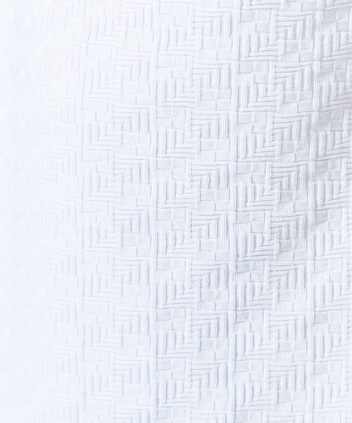 HIDEAWAYS NICOLE（ハイダウェイニコル）の「幾何学柄Ｖネック半袖プルオーバー（Tシャツ/カットソー・メンズ・オフホワイト/ブラック/シルバーグレー/ネイビー/スモークピンク・MEDIUM/LARGE/X-LARGE）」の8枚目の写真