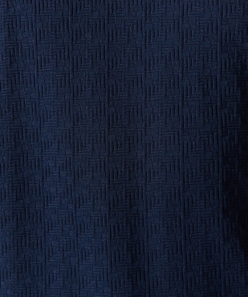 HIDEAWAYS NICOLE（ハイダウェイニコル）の「幾何学柄Ｖネック半袖プルオーバー（Tシャツ/カットソー・メンズ・オフホワイト/ブラック/シルバーグレー/ネイビー/スモークピンク・MEDIUM/LARGE/X-LARGE）」の10枚目の写真