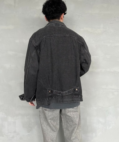 Levi's（リーバイス）の「[LEVI’S/リーバイス] TYPE 1 TRUCKER デニムジャケット（デニムジャケット・レディース・ライトインディゴブルー/ブラック・M/L/XL）」の17枚目の写真