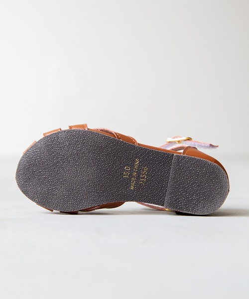 menue（メヌエ）の「面ファスナー付き ストラップ キッズサンダル（サンダル・キッズ・シルバー/ブラウン/ホワイト・15.0cm/16.0cm/17.0cm/18.0cm/19.0cm/20.0cm/21.0cm）」の11枚目の写真